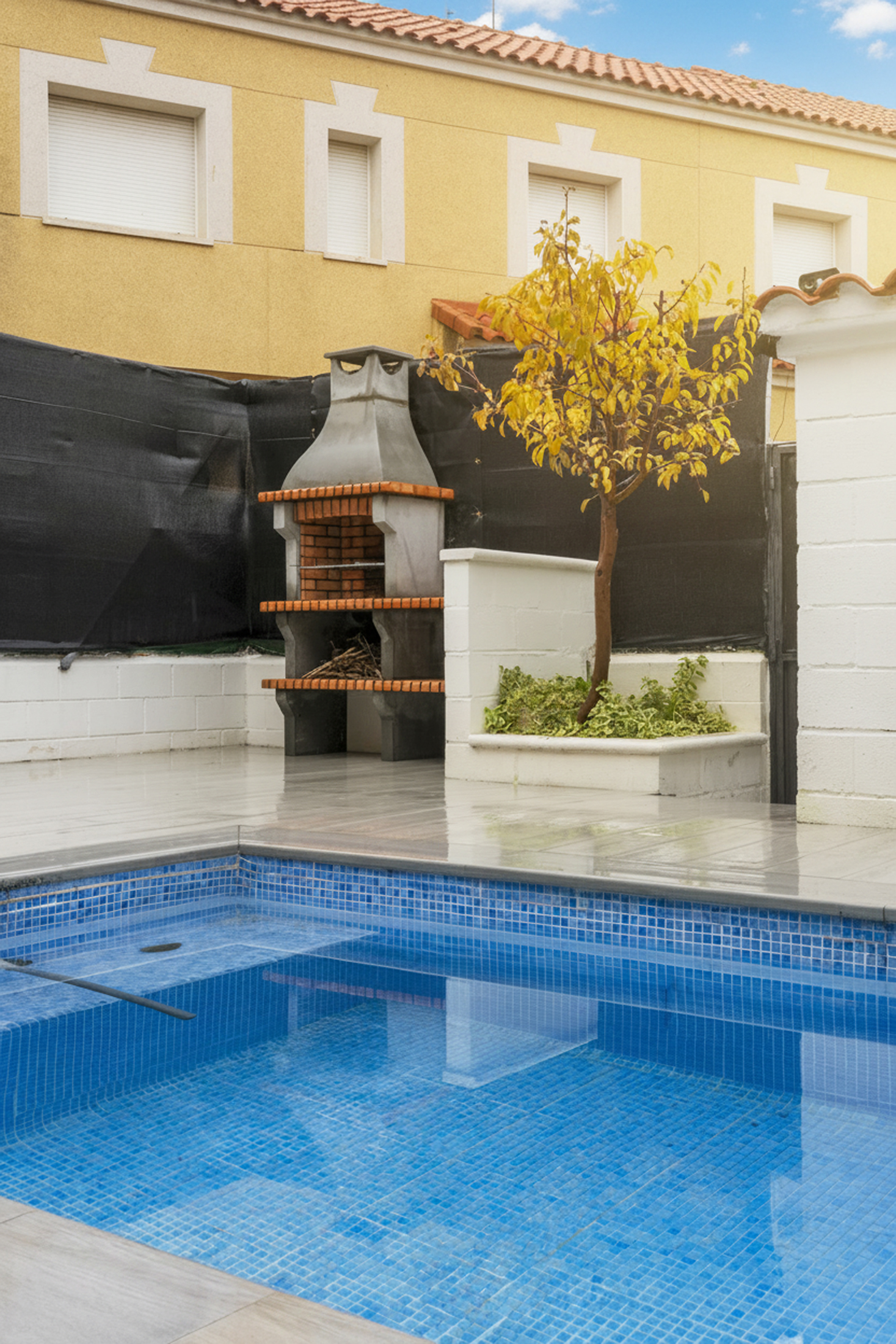 El Refugio del Alba piscina barbacoa