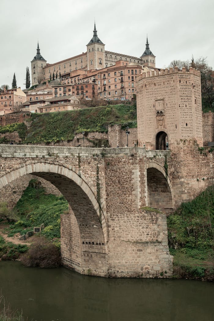El Refugio del Alba puente de Toledo